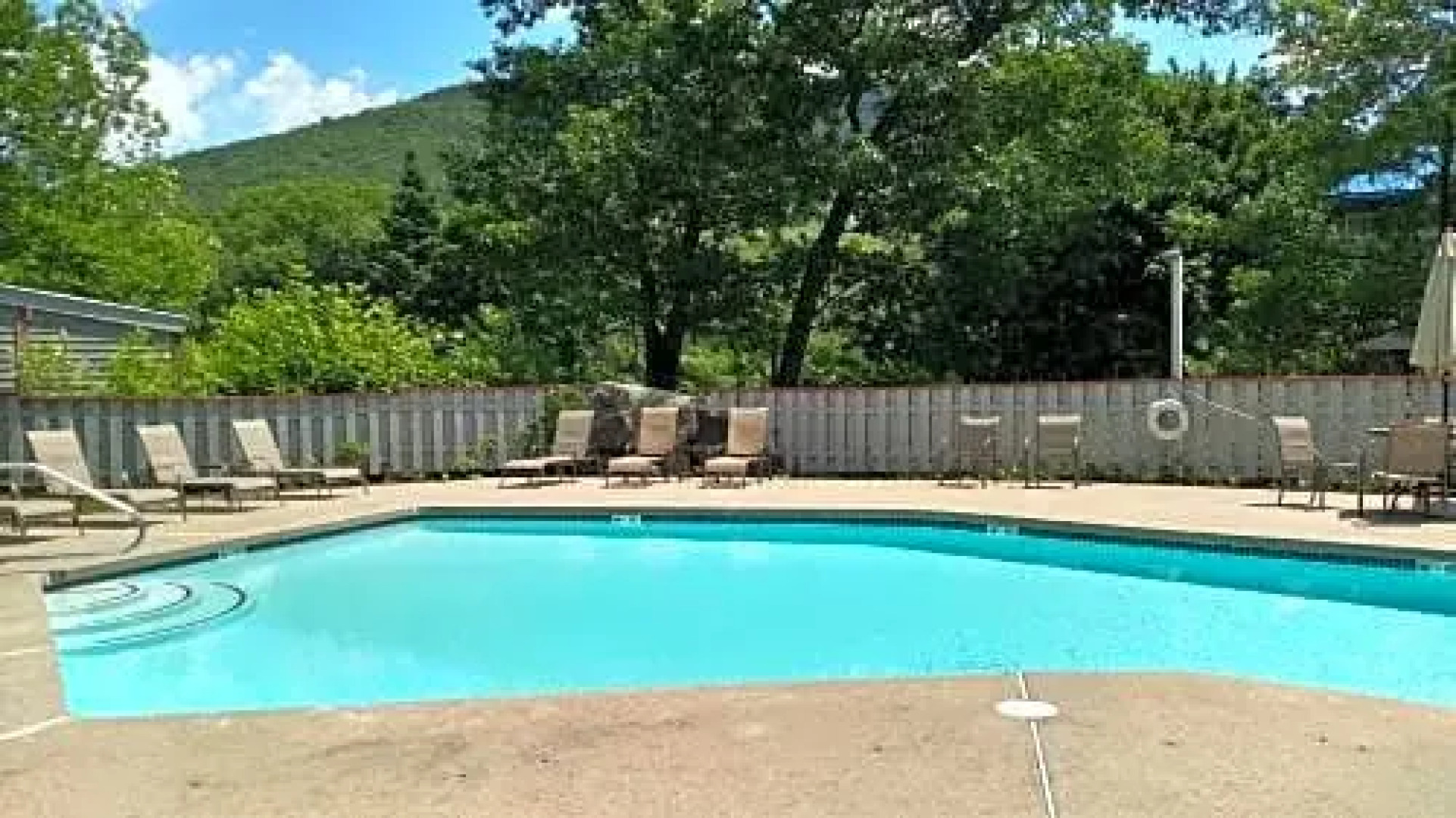 The Lodge at Lincoln Station