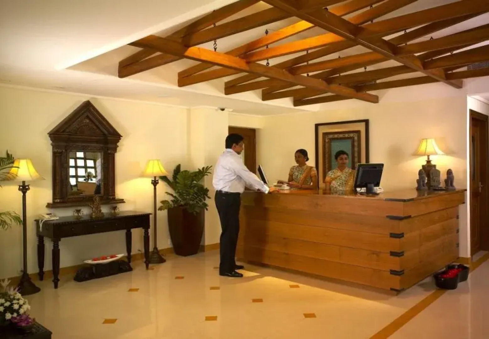 Nani Hotels & Resorts