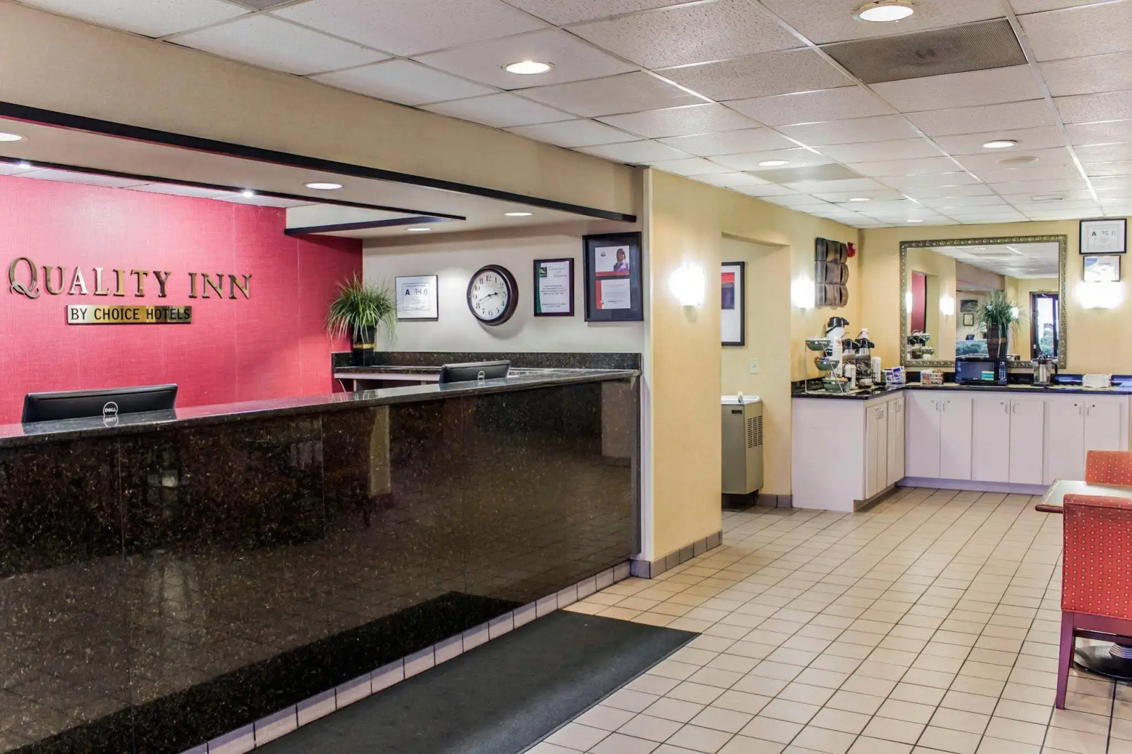 Quality Inn Roanoke Rapids
