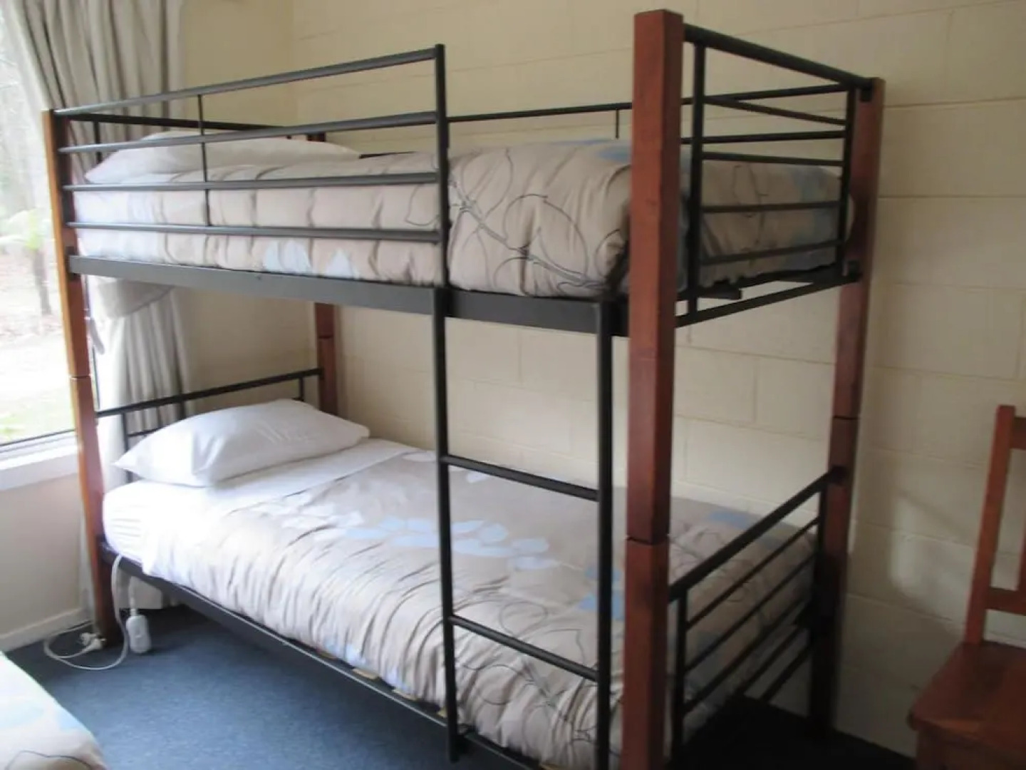 Alpine Riverside Cottages