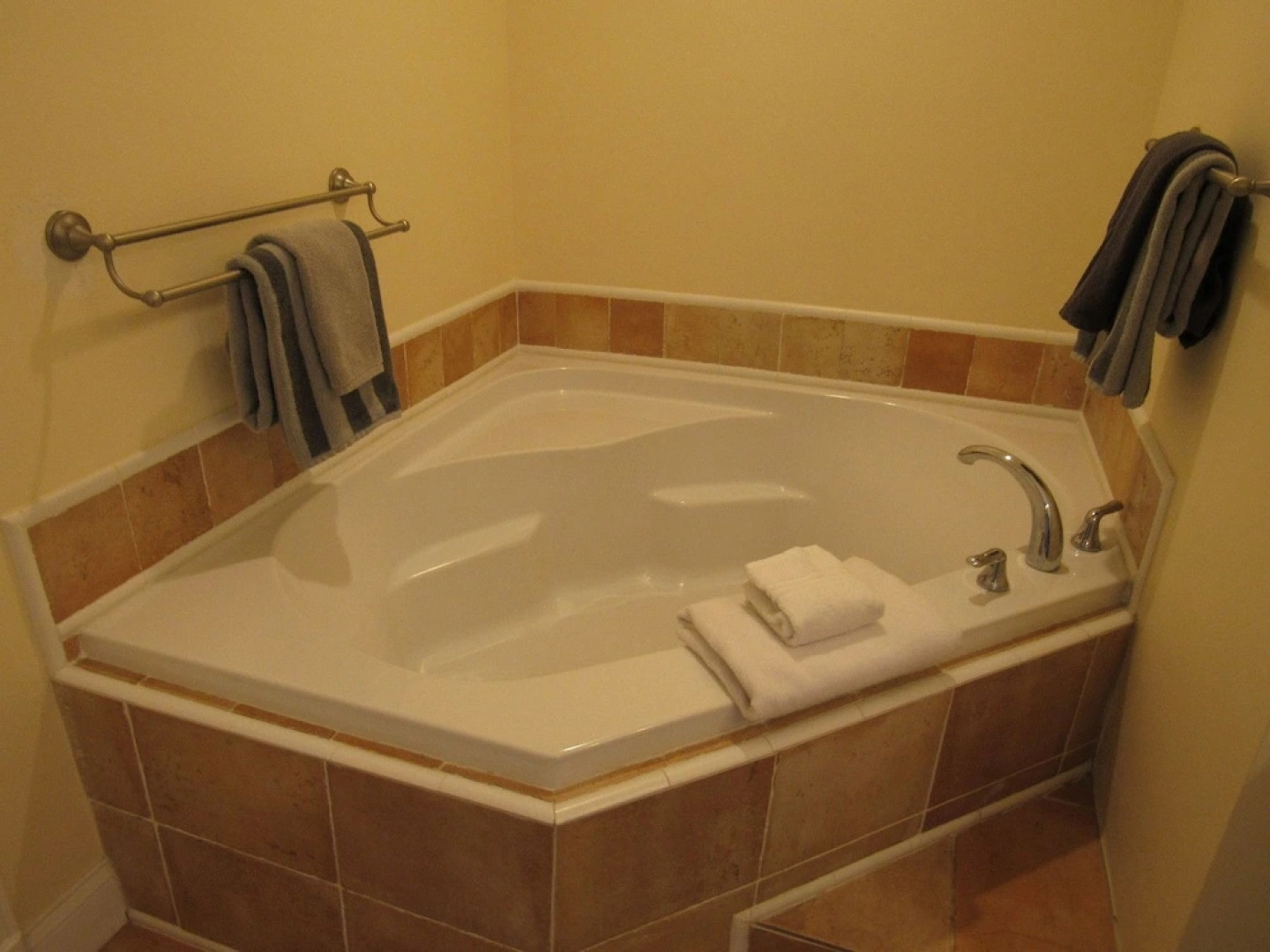 Serenity by the Sea - 4 Bedroom 4 Bath - Oceanfront Pool Home