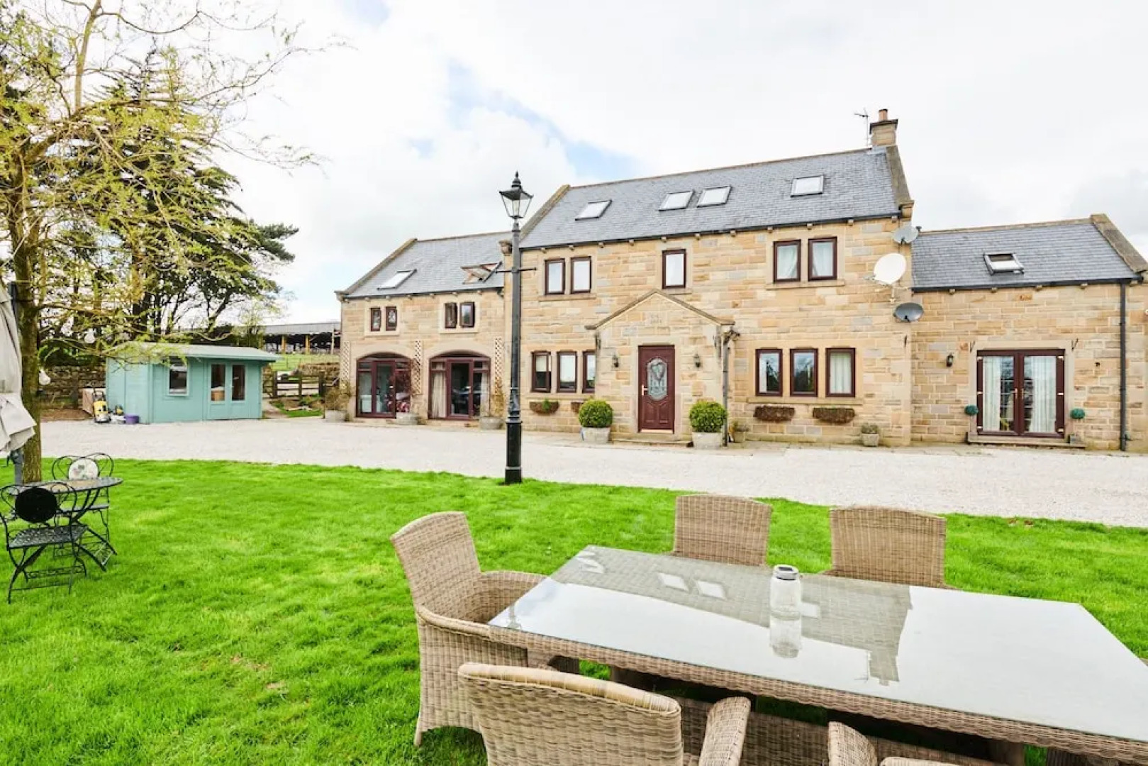 Farm View Hall Bed & Breakfast