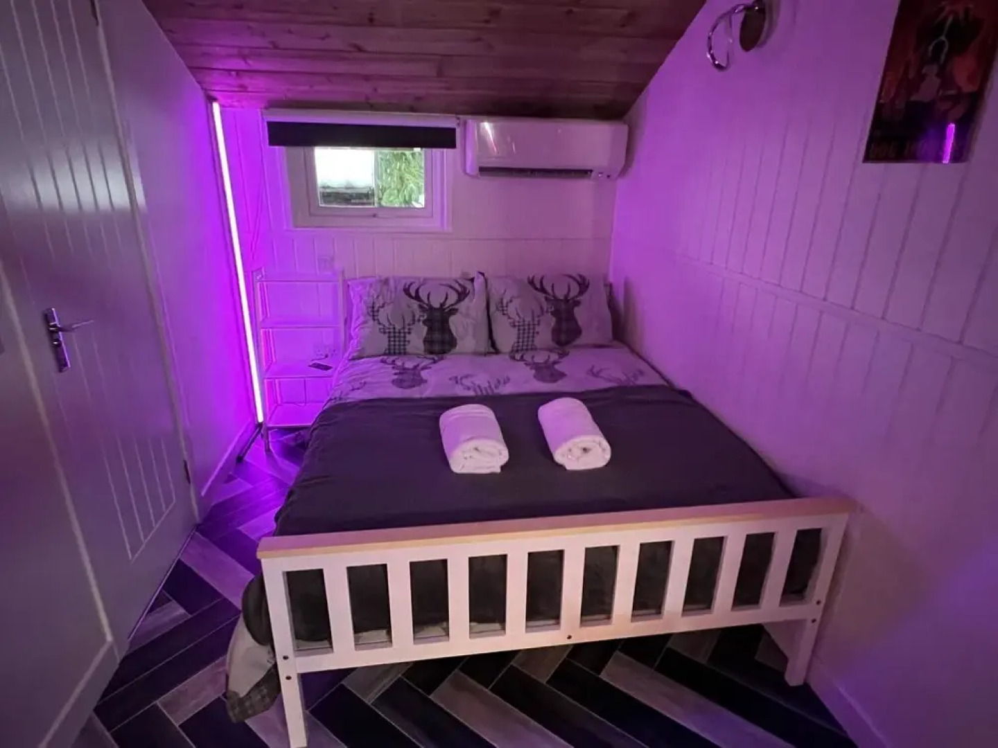 Royal Snug & WEE Snug