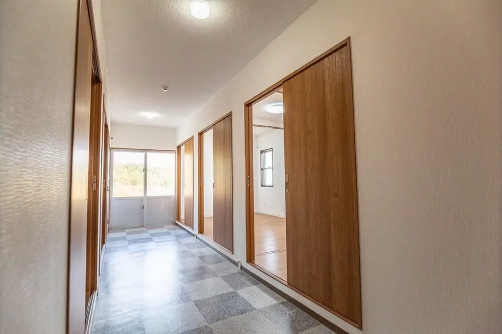 Guest House OCEAN Irabujima - Hostel