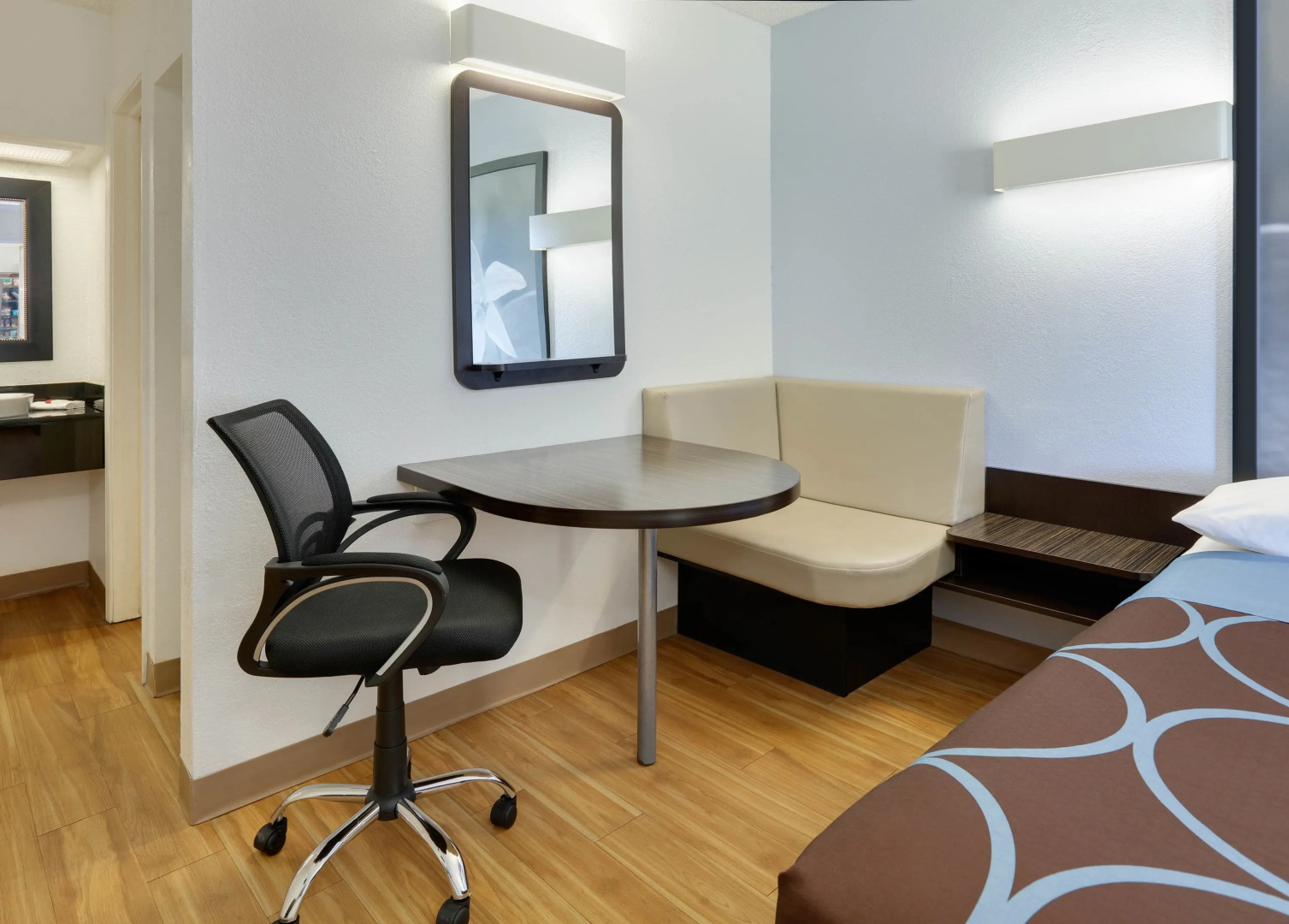 Super 8 by Wyndham Fort Smith