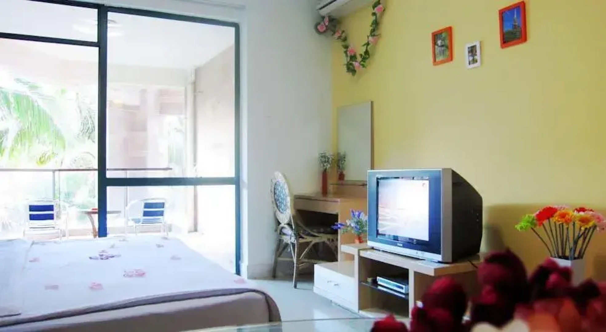 Sanya Romantic Seaview Apartment