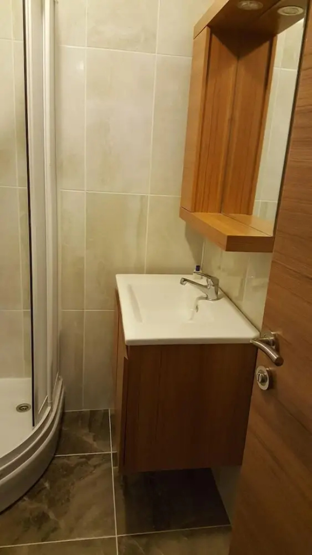Engin Hotel