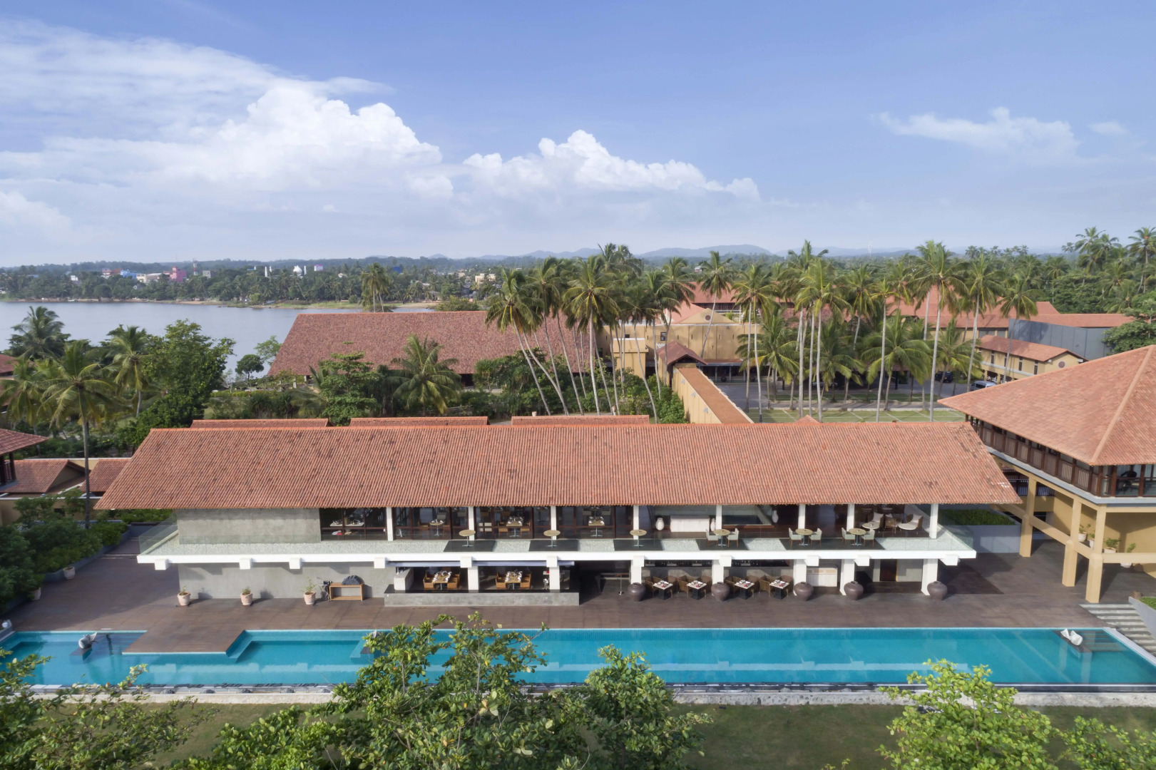 Курортный отель Anantara Kalutara Resort