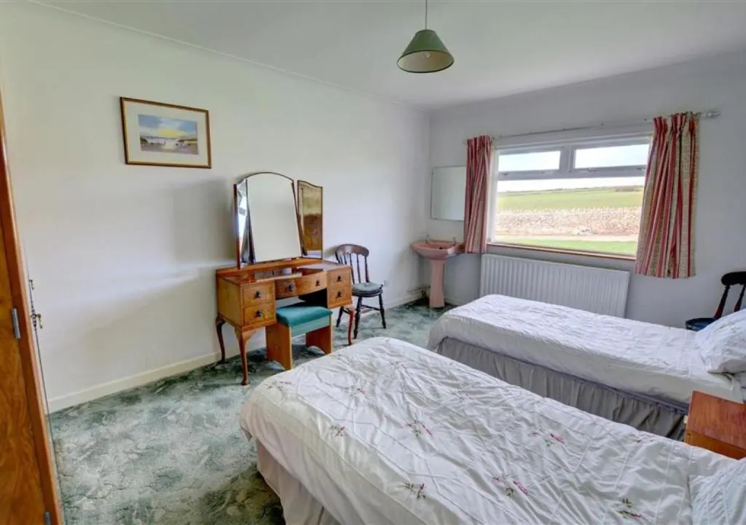 1 Little West Bungalows