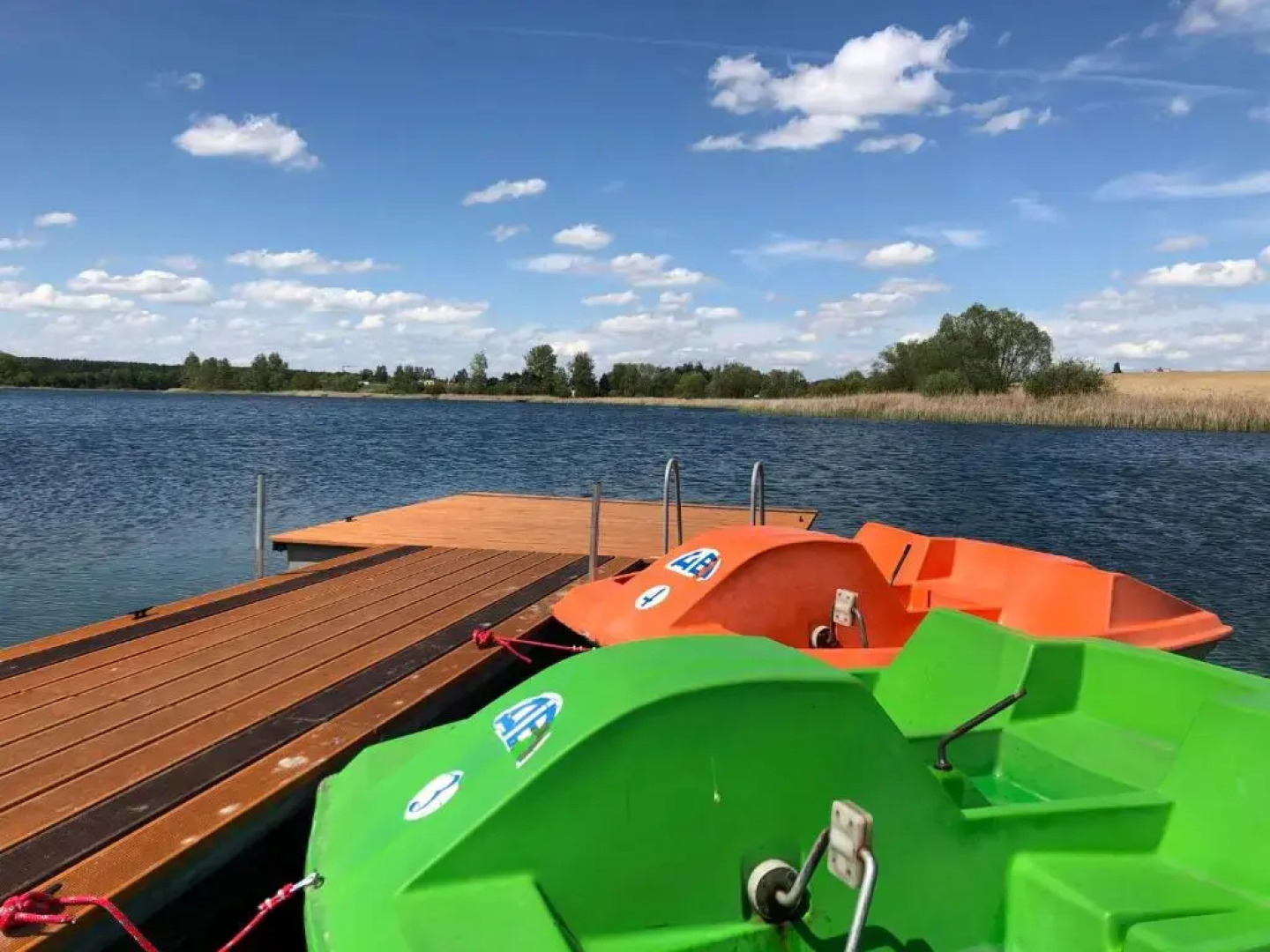 AB Domki nad jeziorem