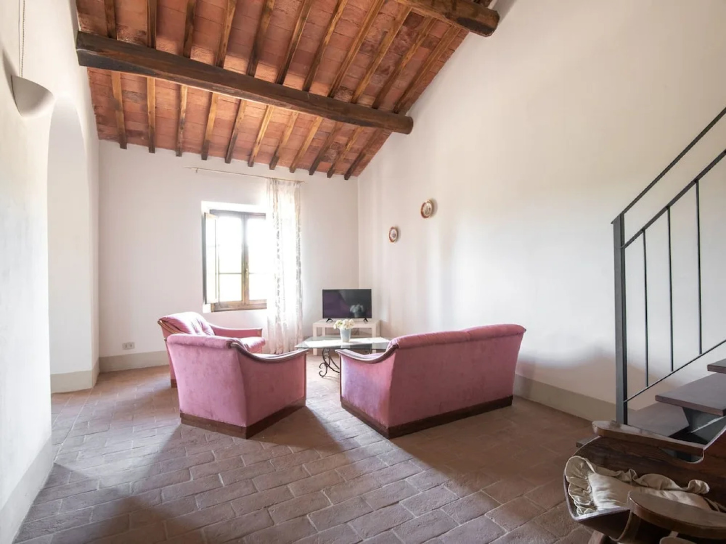 Secluded Apartment in Rapolano Terme with Garden