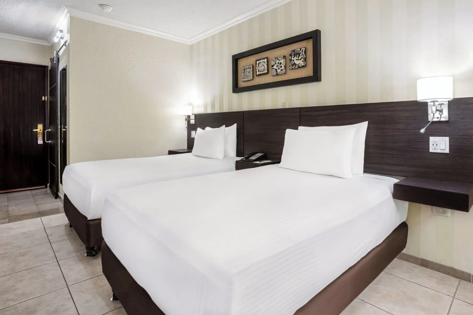 Copantl Hotel & Convention Center