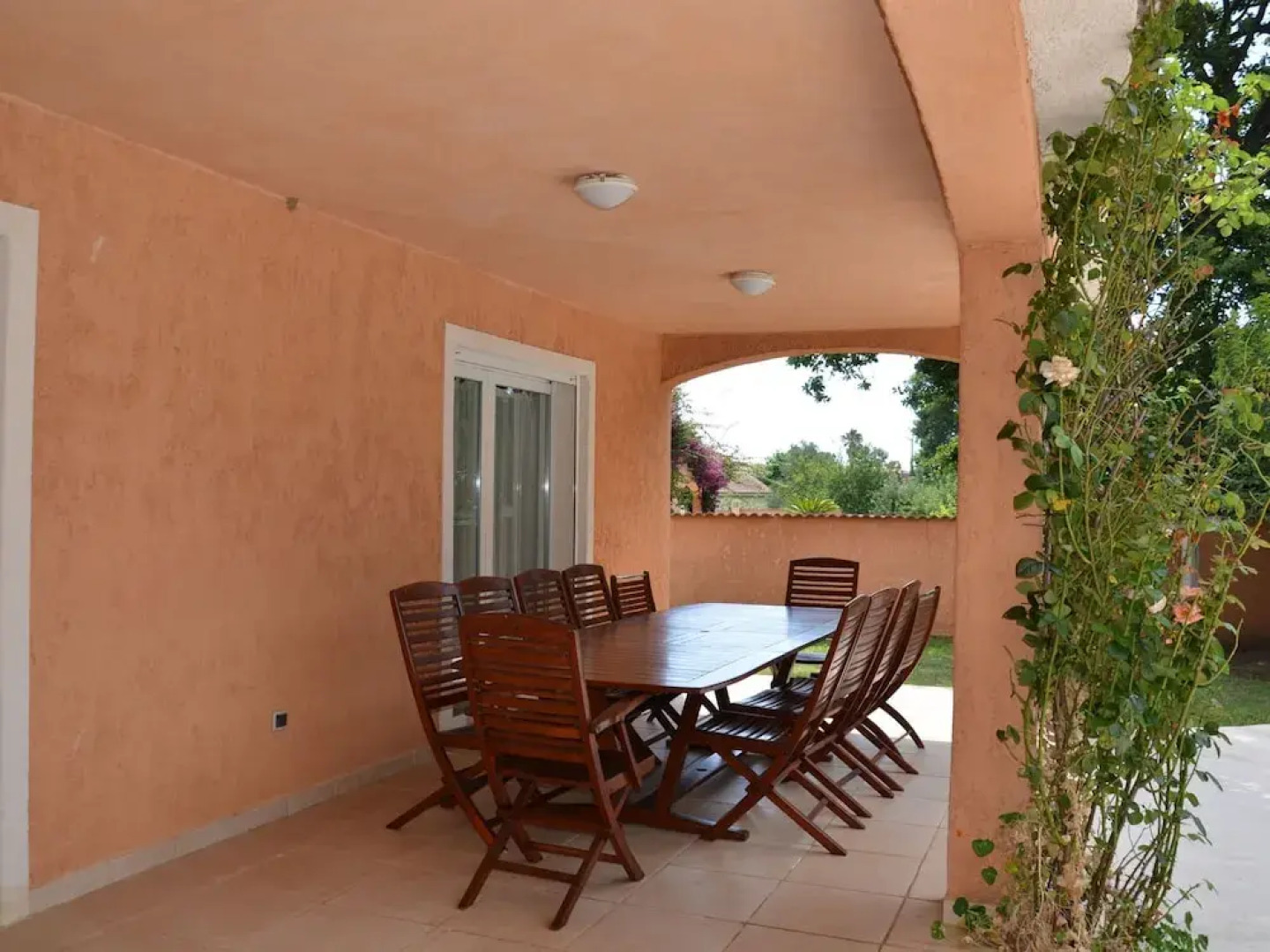 Villa in Moriani-plage With Sea View