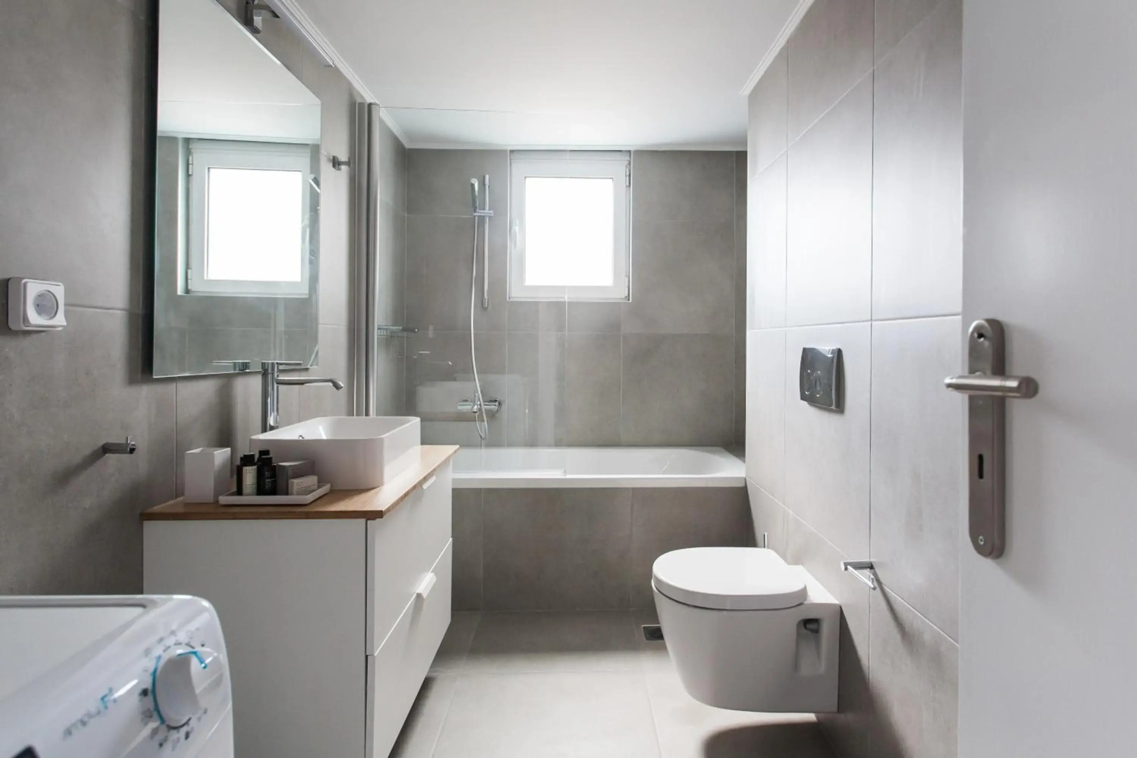 Spacious 1BD Apartment near HELEXPO Marousi by UPSTREET