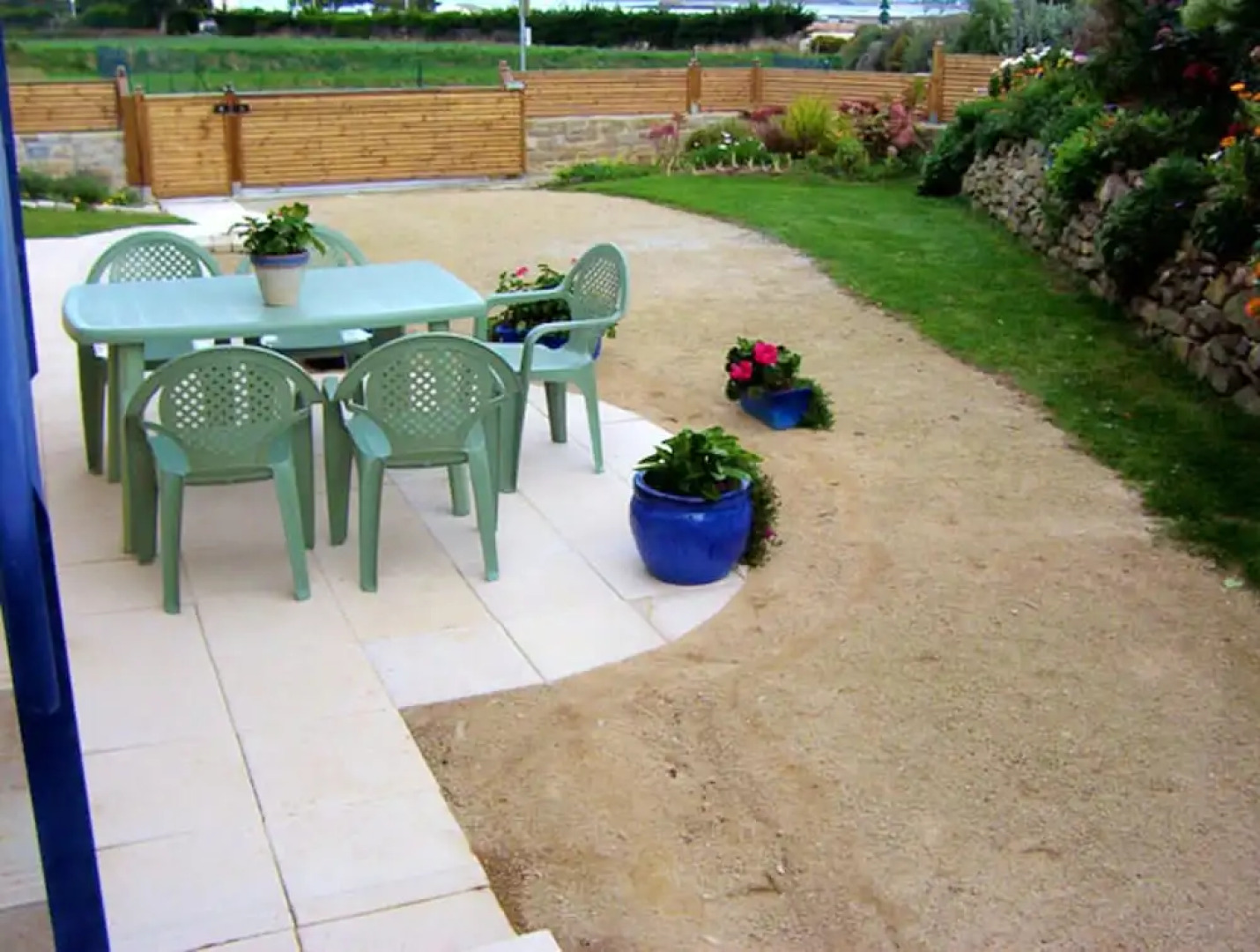 Apartment With 2 Bedrooms in Saint-pol-de-léon, With Wonderful sea View, Enclosed Garden and Wifi