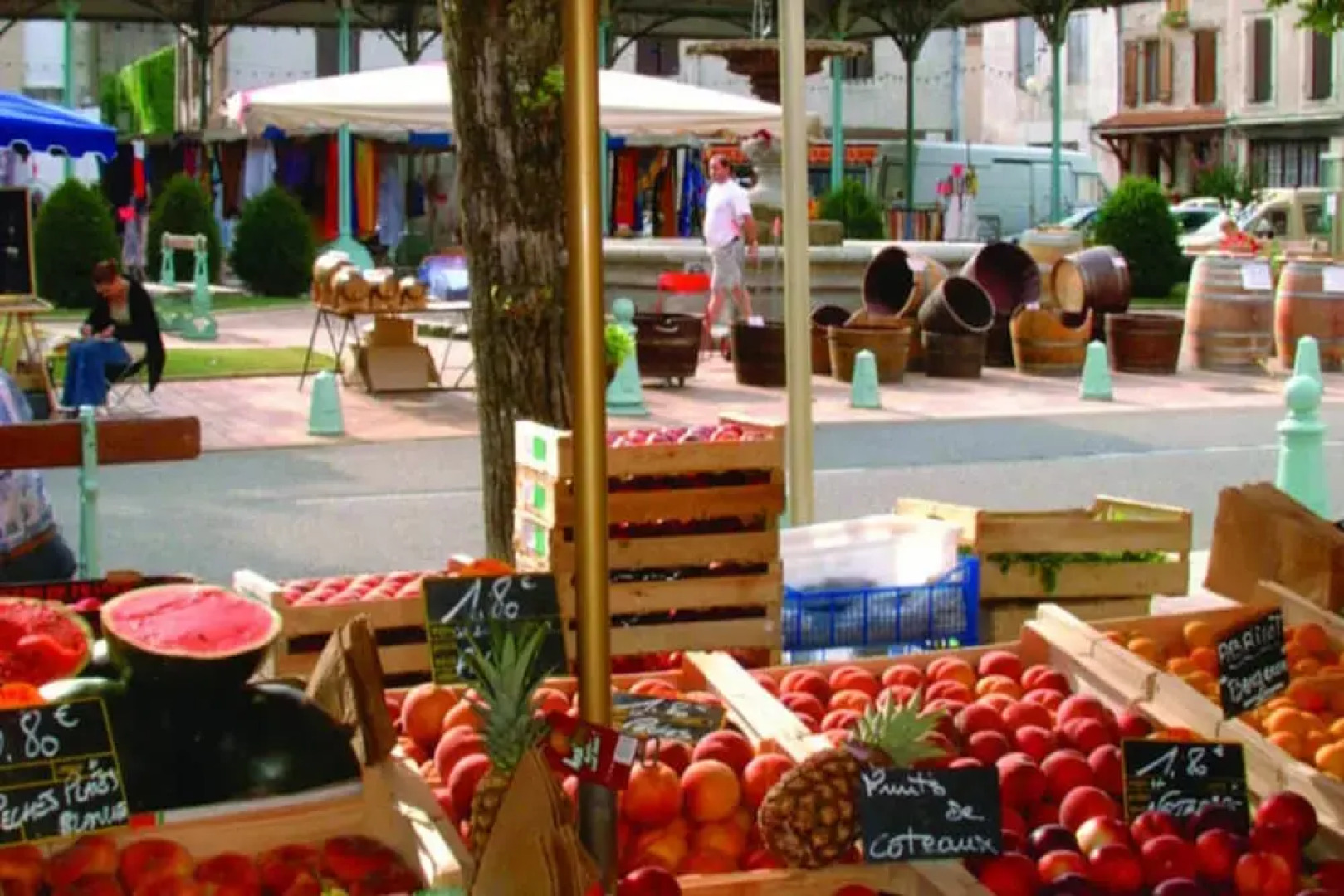 Detached Chalet With Dishwasher, on the Banks of the Lot