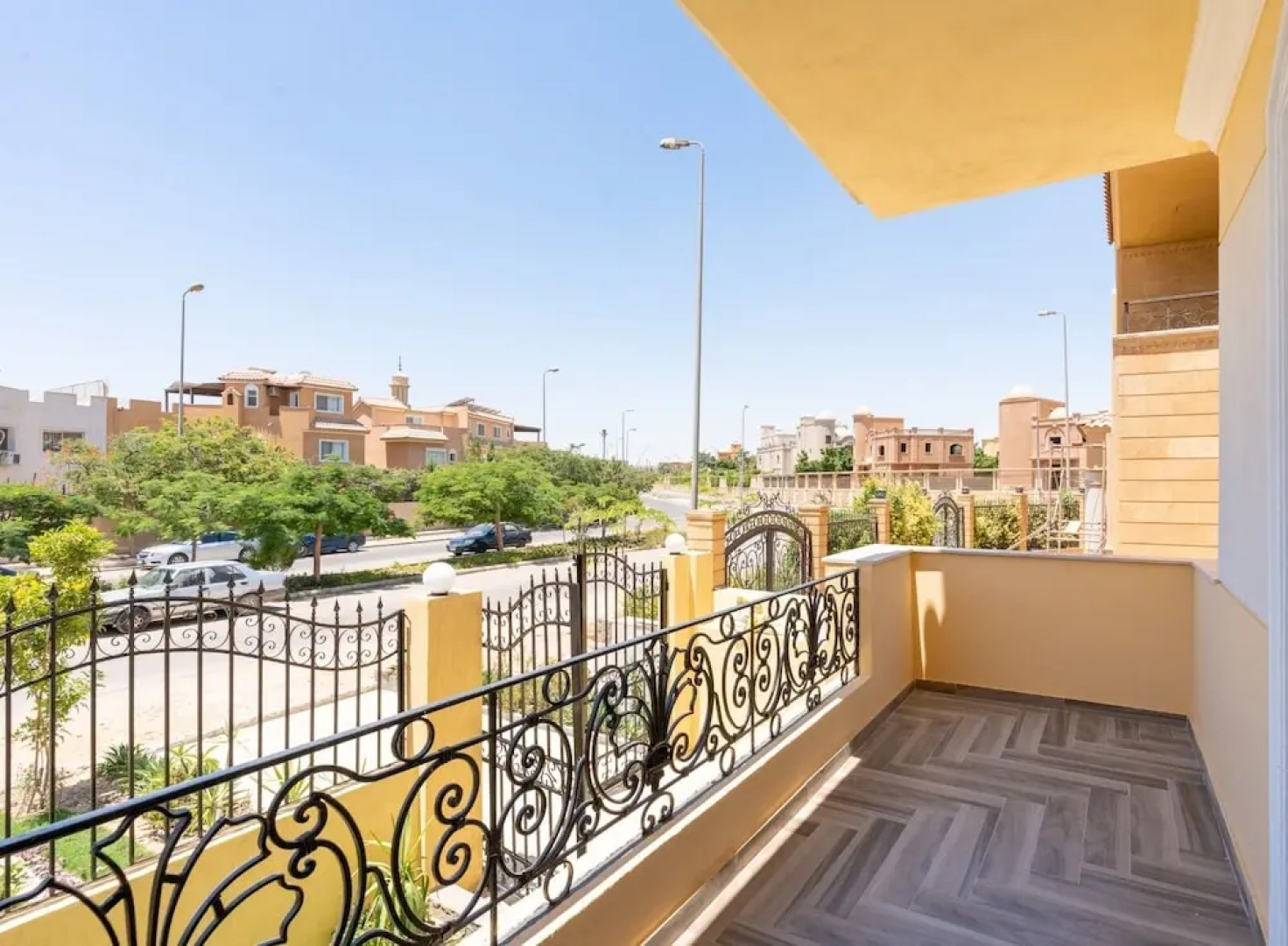 Bird Nest Near Arkan Plaza