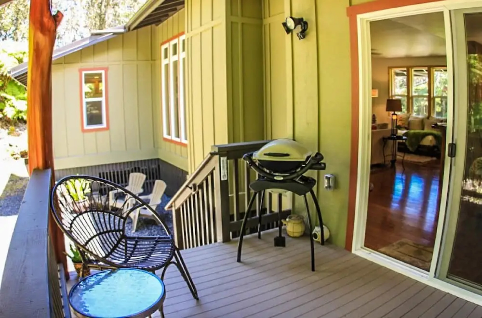 Hale OnaOna by Hawaii Volcano Vacations