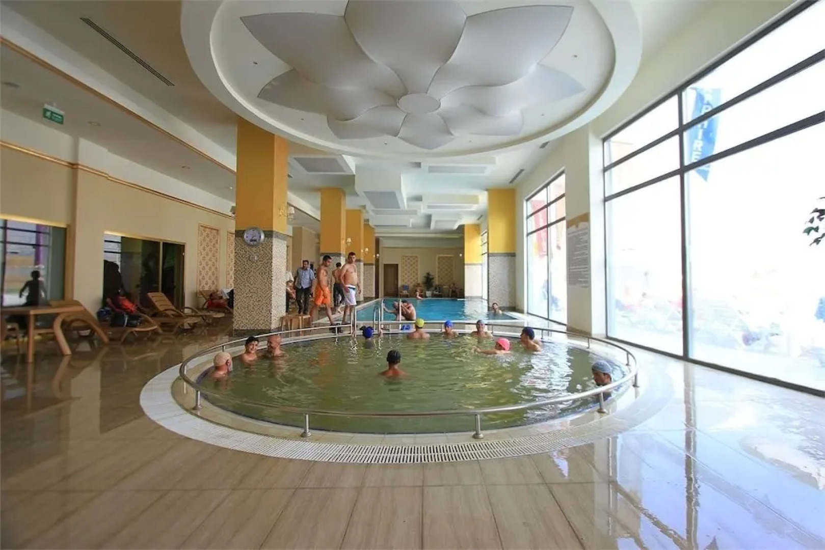Naskon Sapphire Resort & Spa