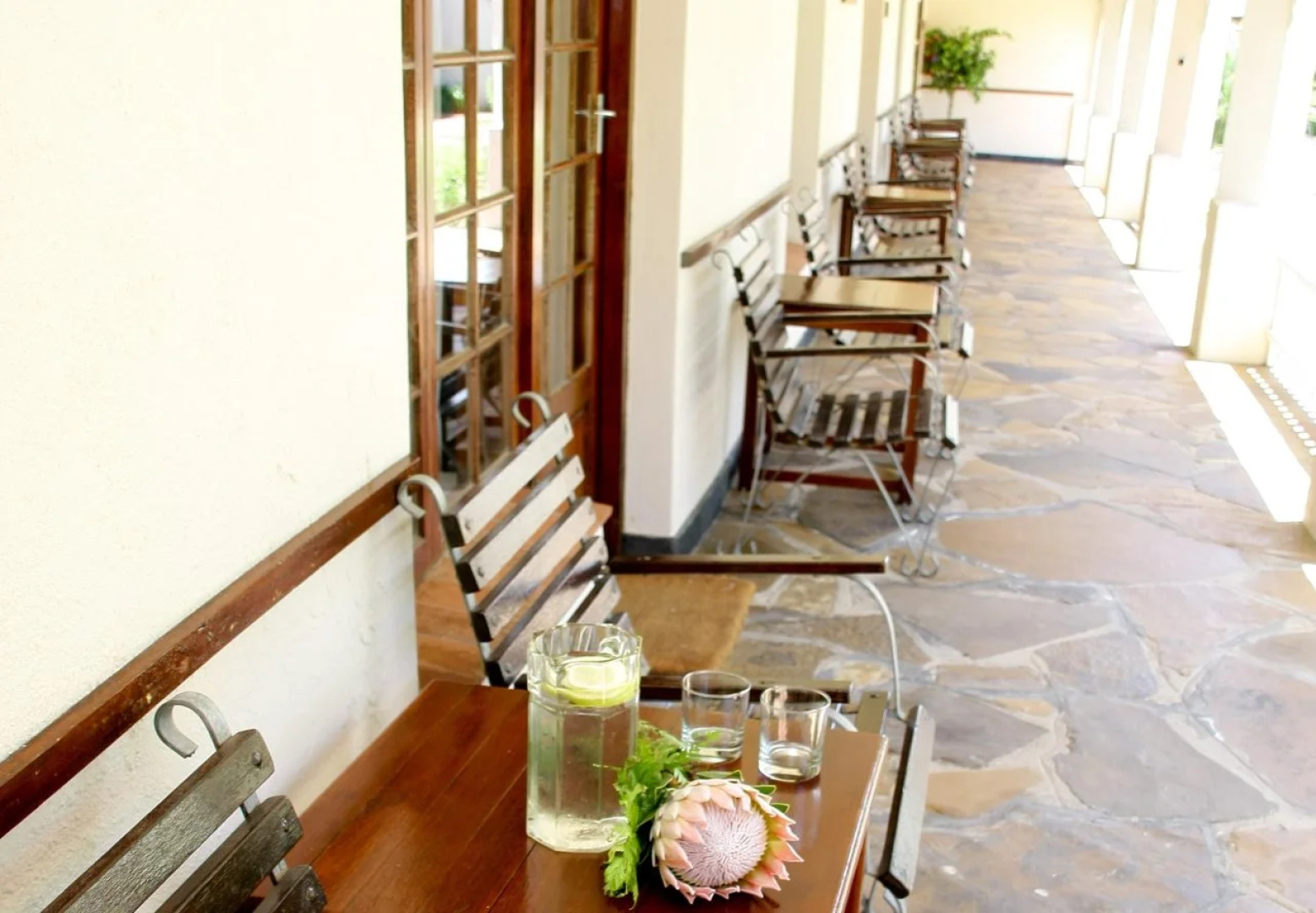 Eight Bells Mountain Inn