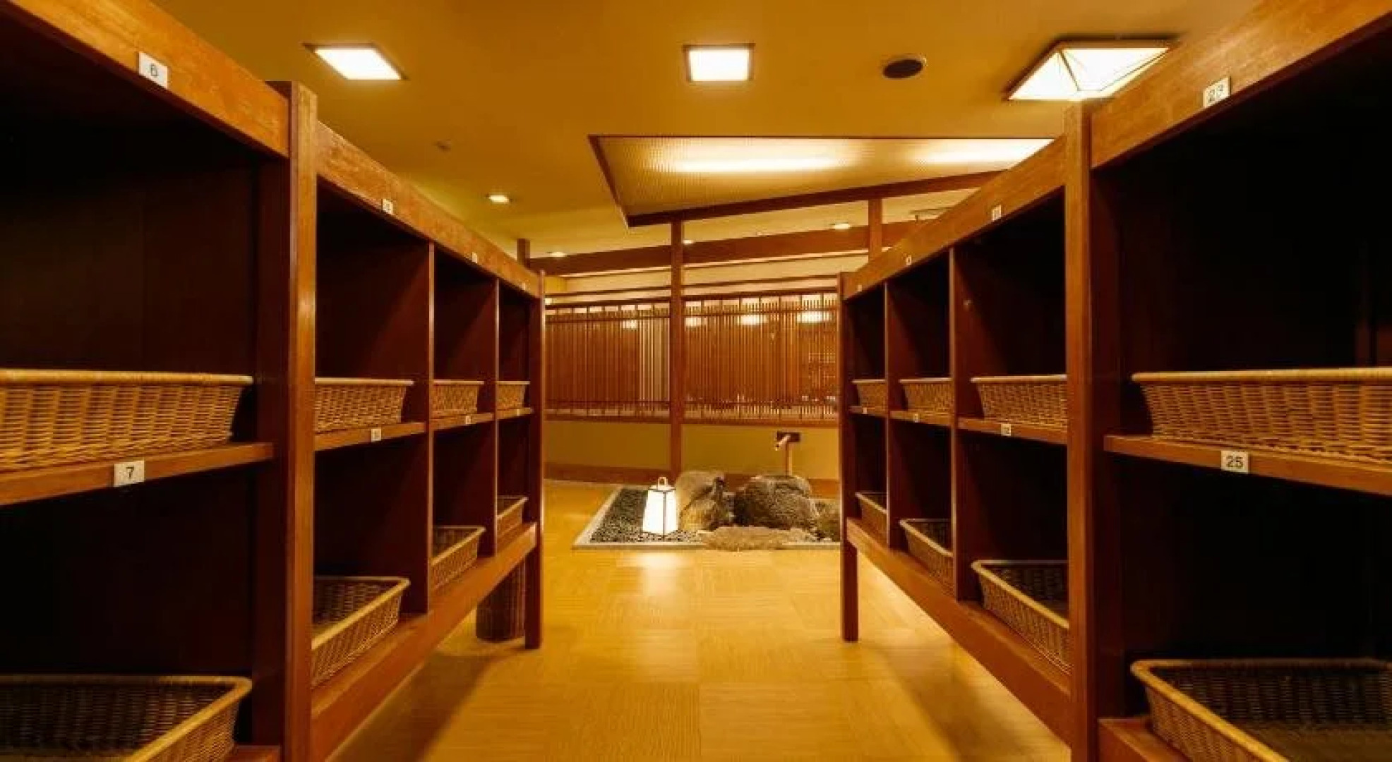 Awazuonsen Kitahachi