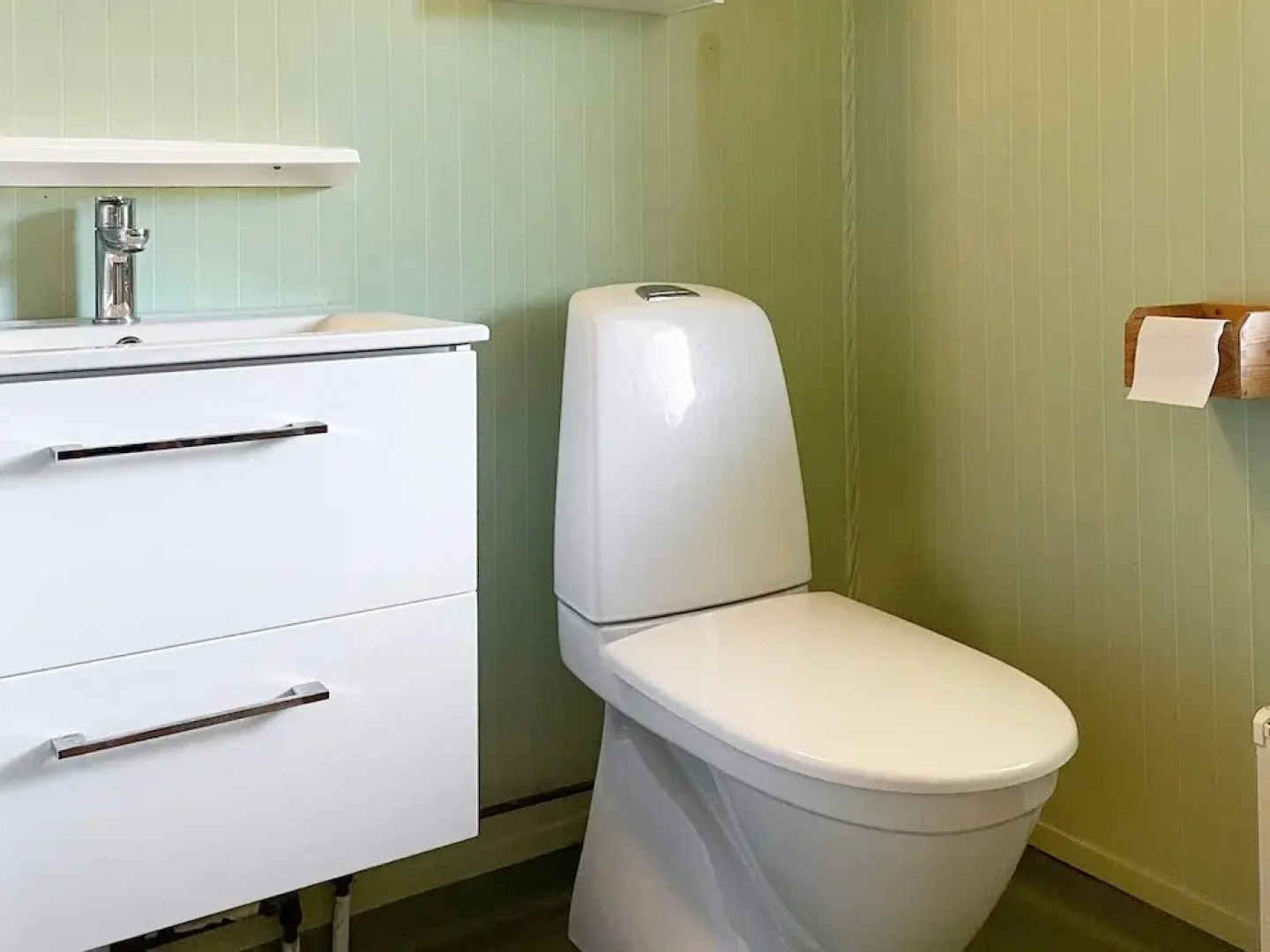 7 Person Holiday Home in Rockneby-by Traum