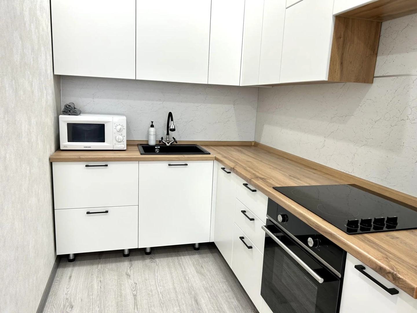 Апартаменты 4 Сезона на улице Энтузиастов 15