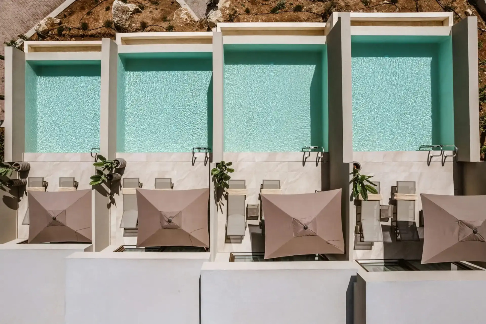 4S Sivota Sun Side Serenity