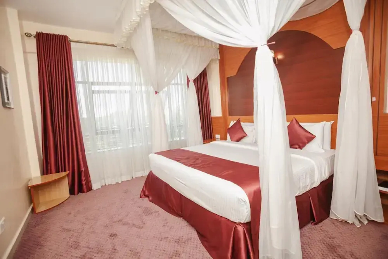 Cold Springs Hotel - Homabay