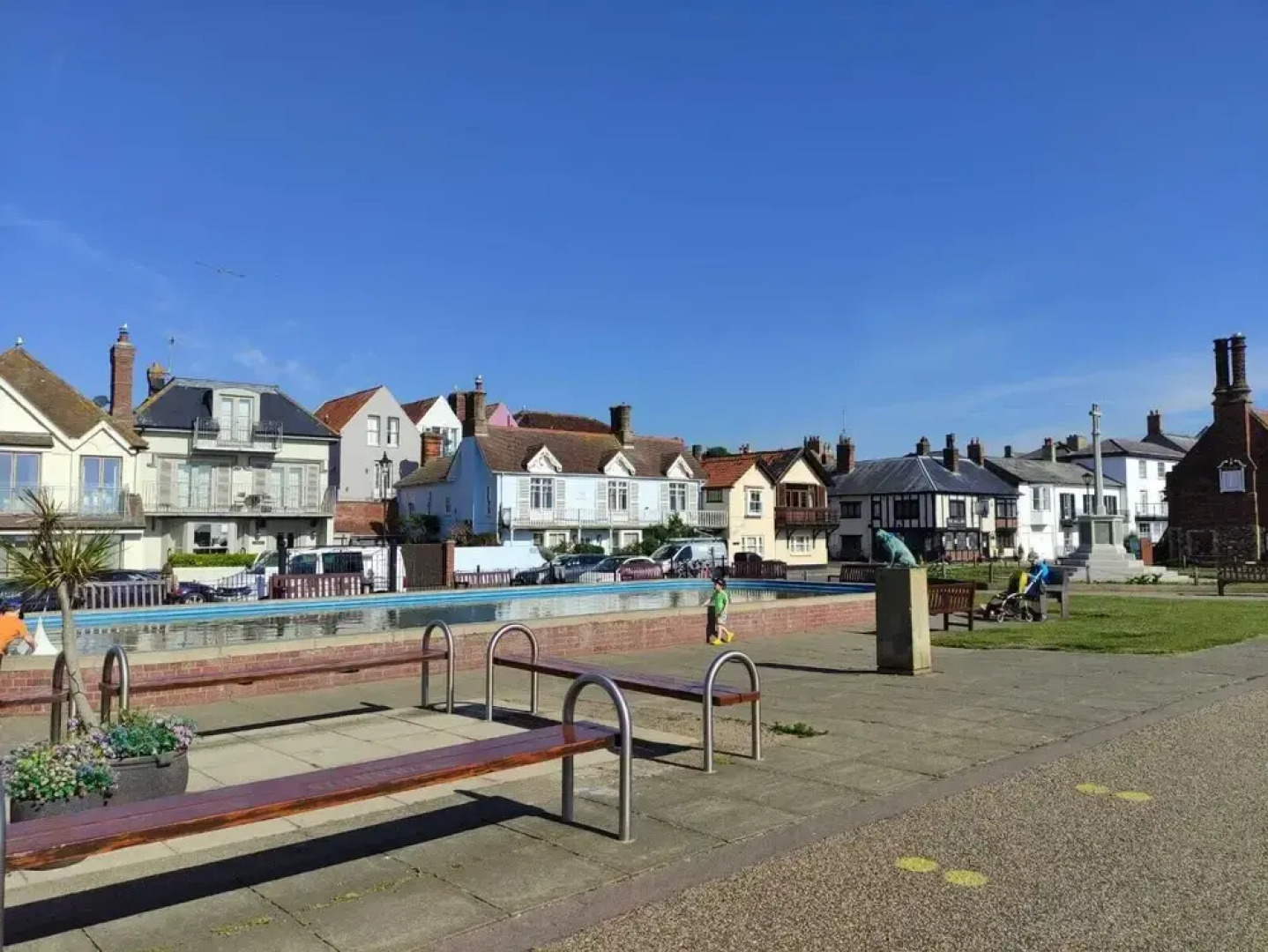Longshore, Aldeburgh