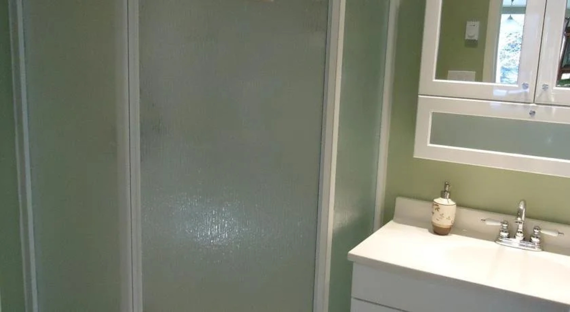 Little Island Lake Guest Suite