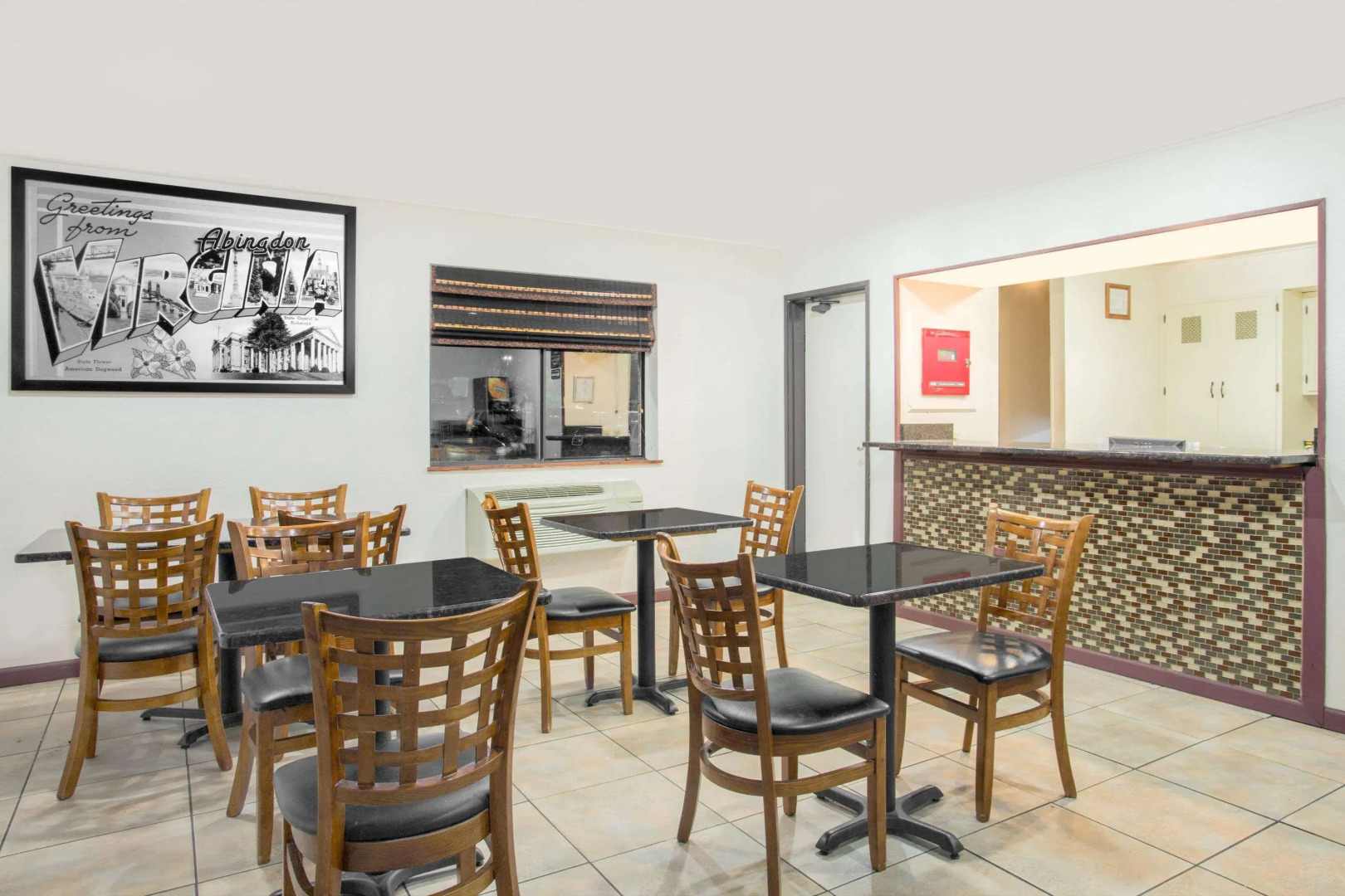 Super 8 by Wyndham Abingdon VA