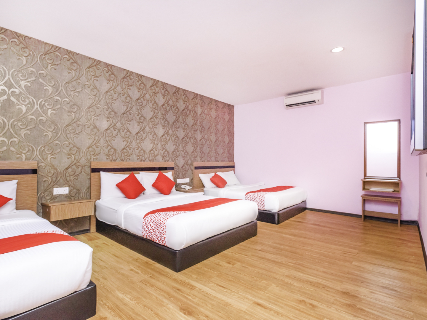 OYO 504 Hotel Aromas Kulai