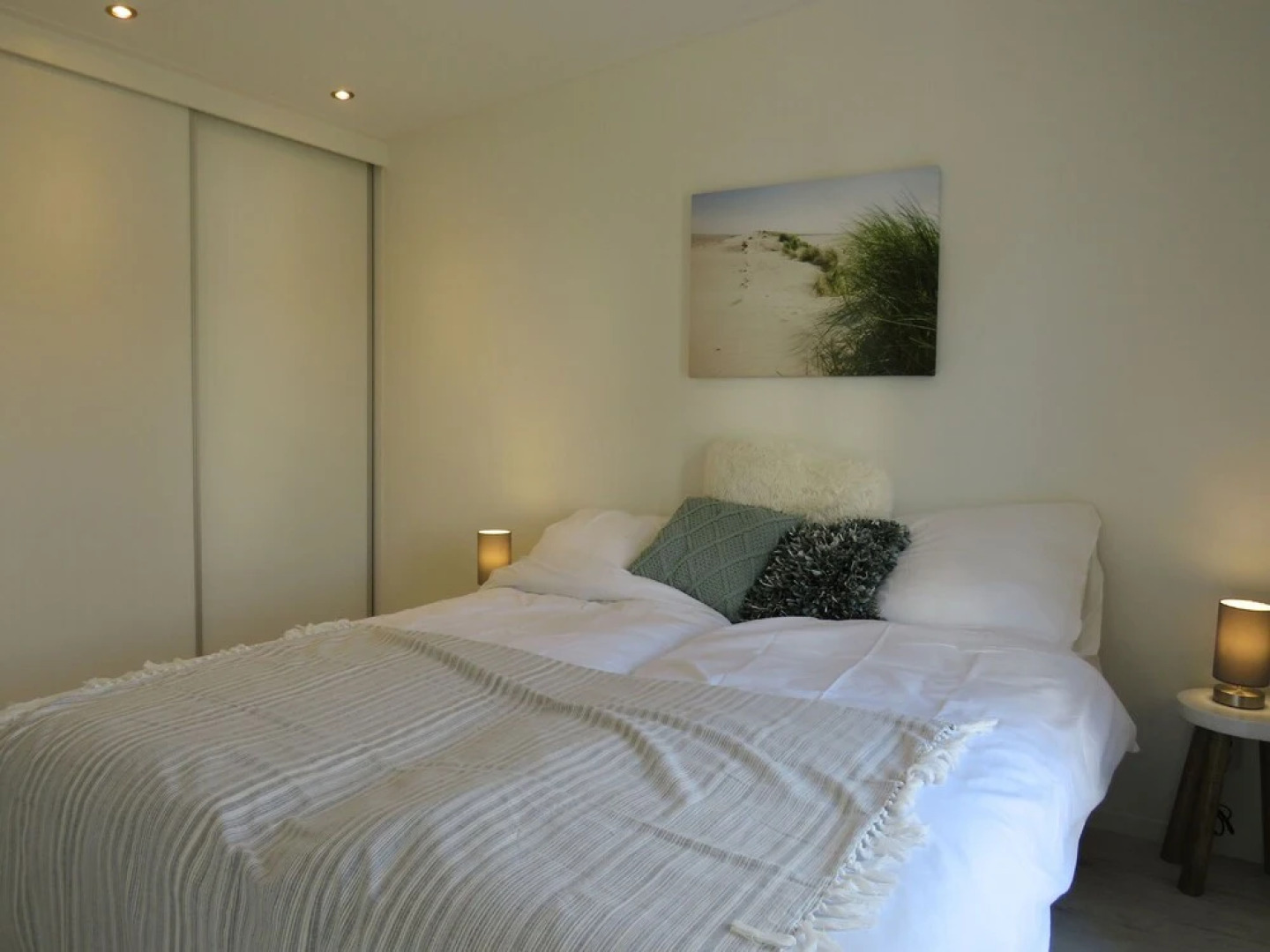 Modern Chalet With Dishwasher, Near the Beach