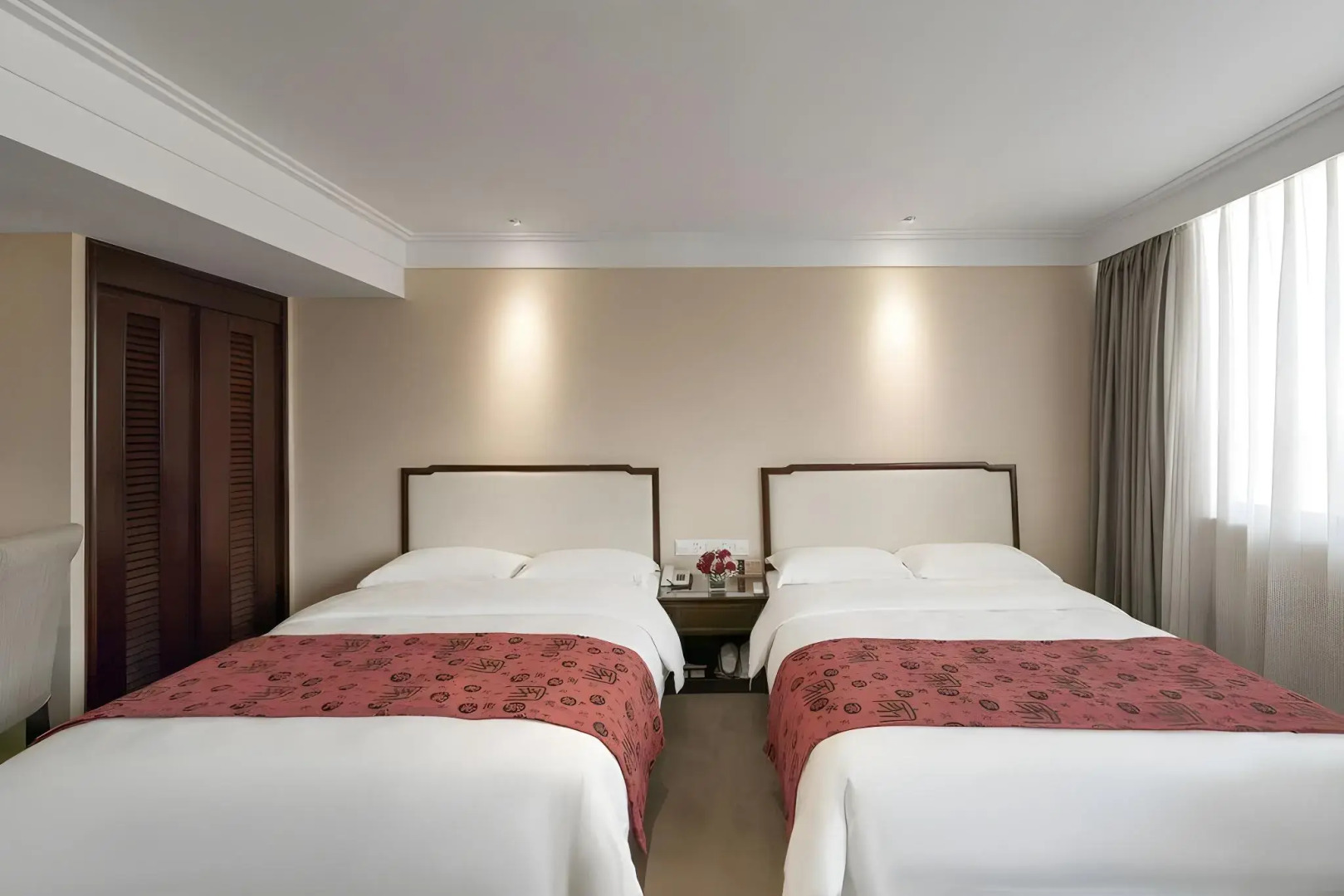 Bell Tower Hotel Xian