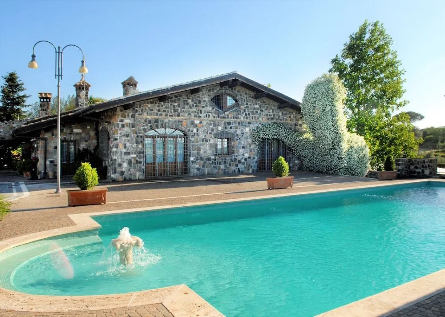 Villa Domus Petra