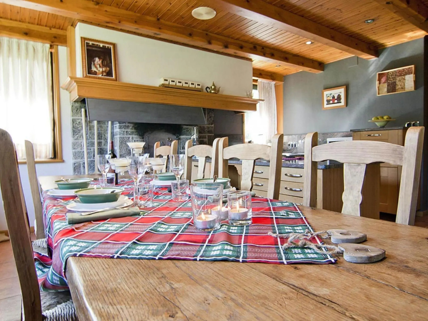 House located in Vall d 'Aran and just 5 min. Walk from the center of Vielha.