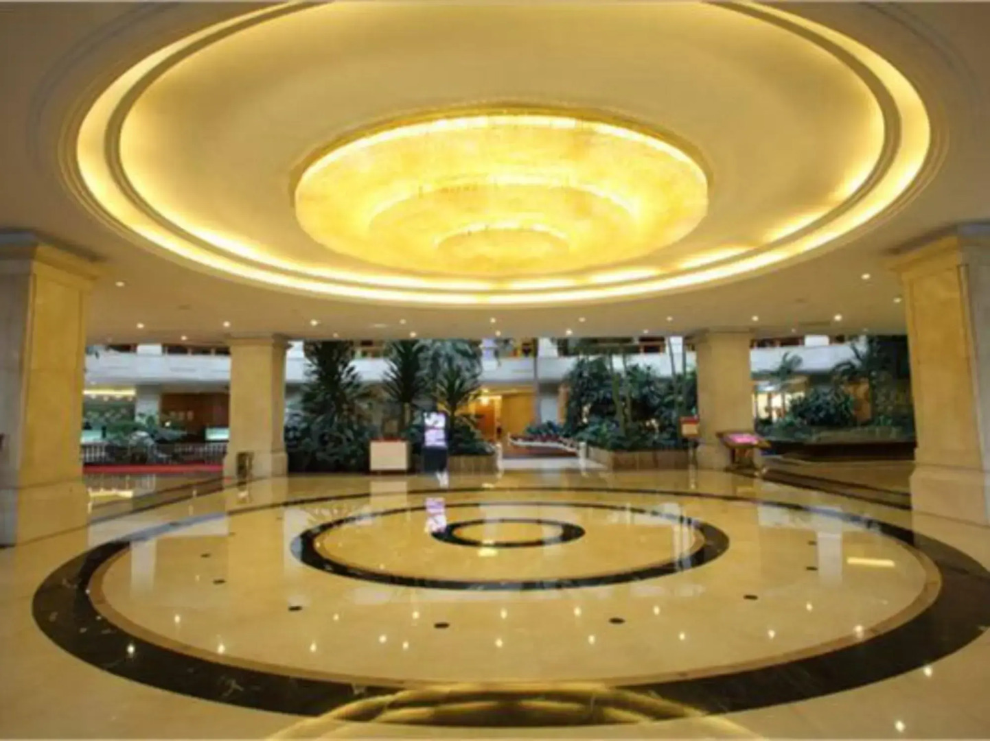 Crowne Plaza Zhanjiang