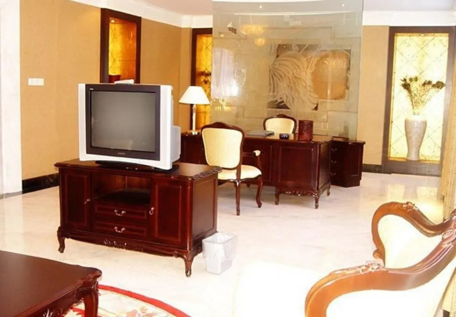 The Twenty Four Bridge Hotel