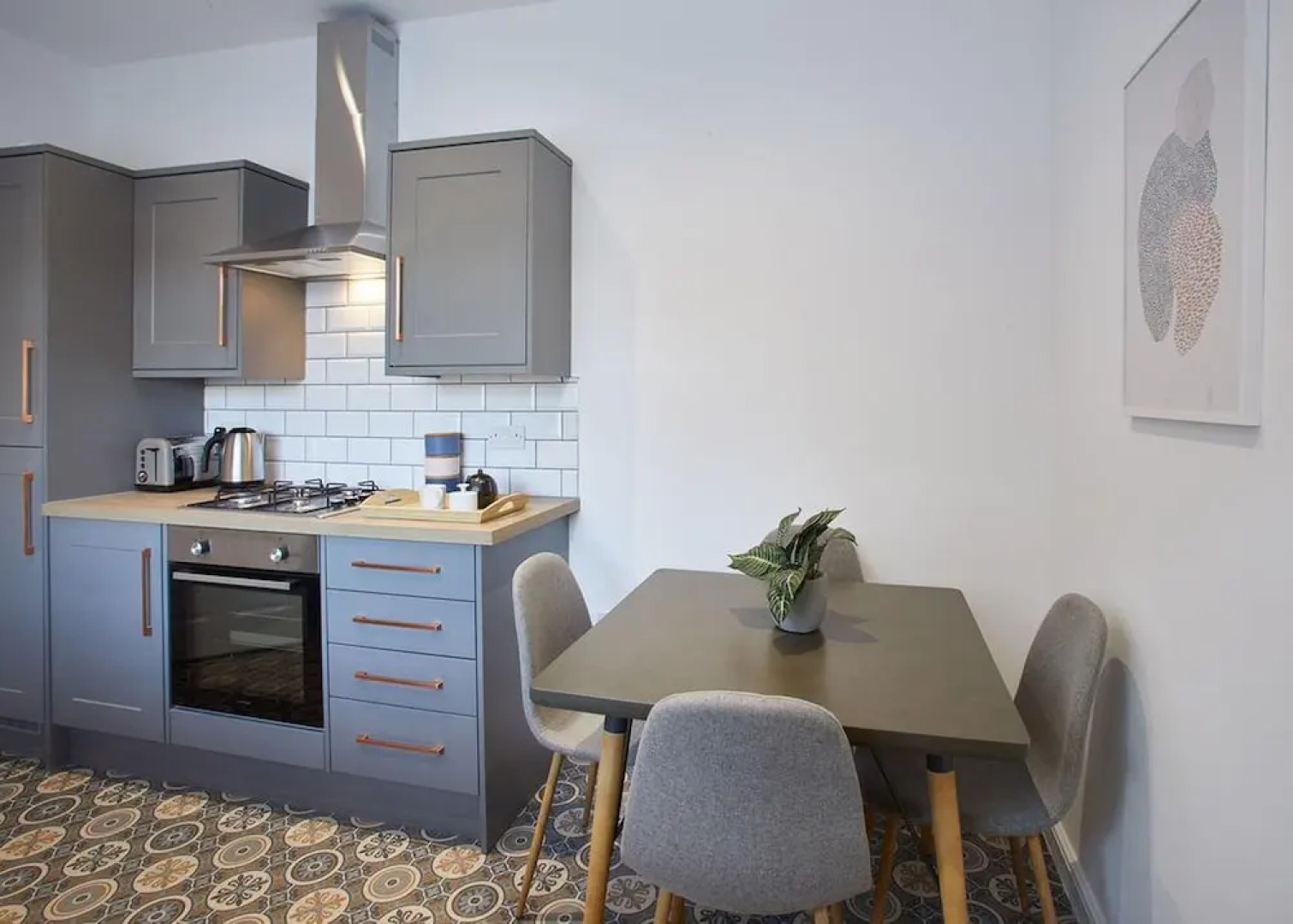 The Ruby Retreat Apartment