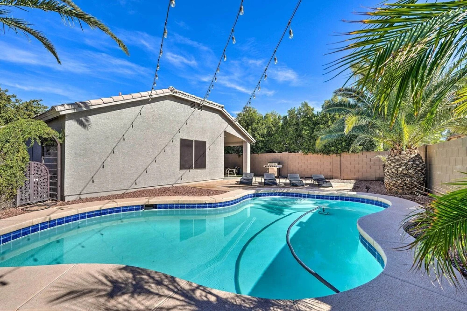 Avondale Home w/ Pool, 5 Mi to State Farm Stadium!