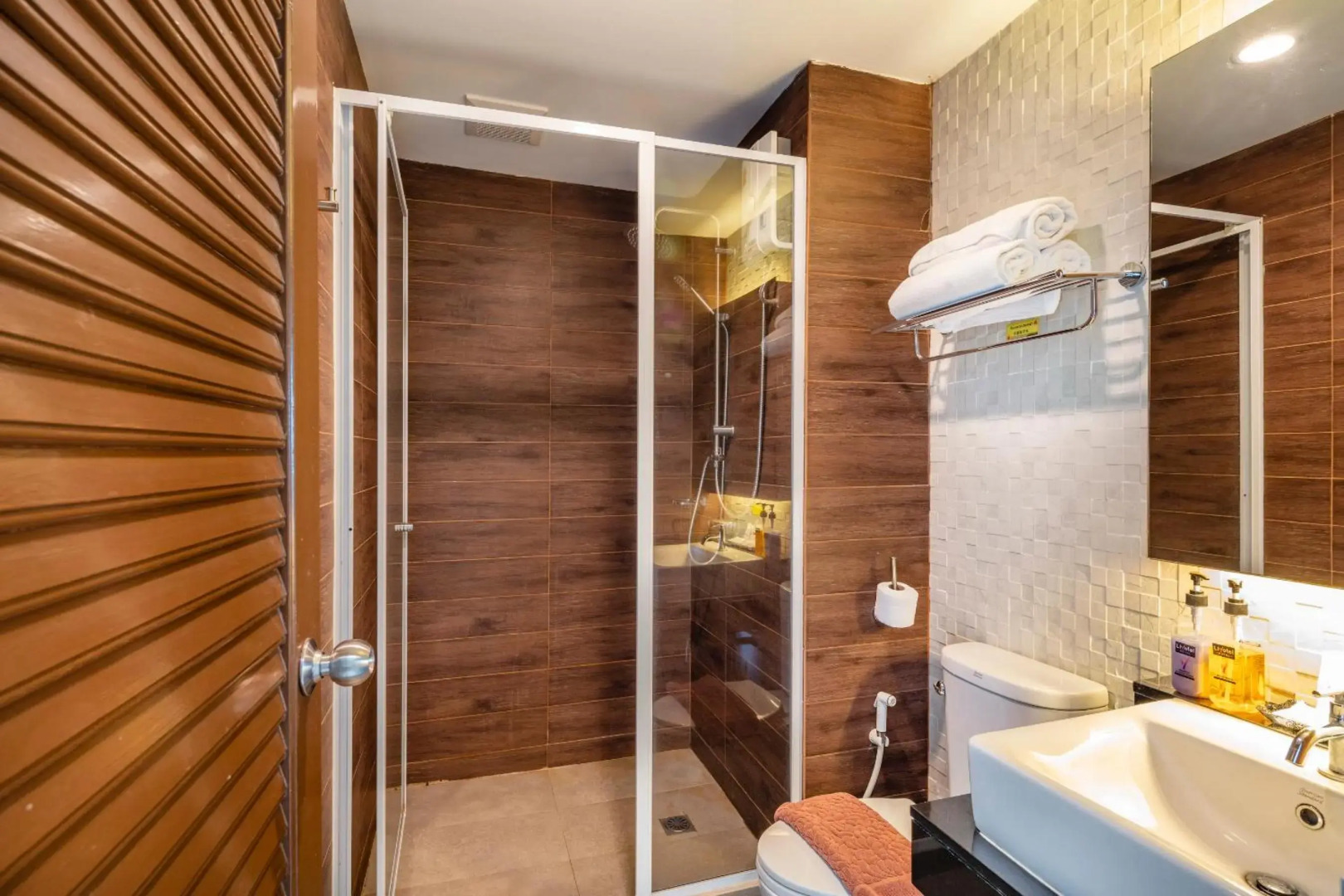 Plai & Herbs Suvarnbhumi Airport 