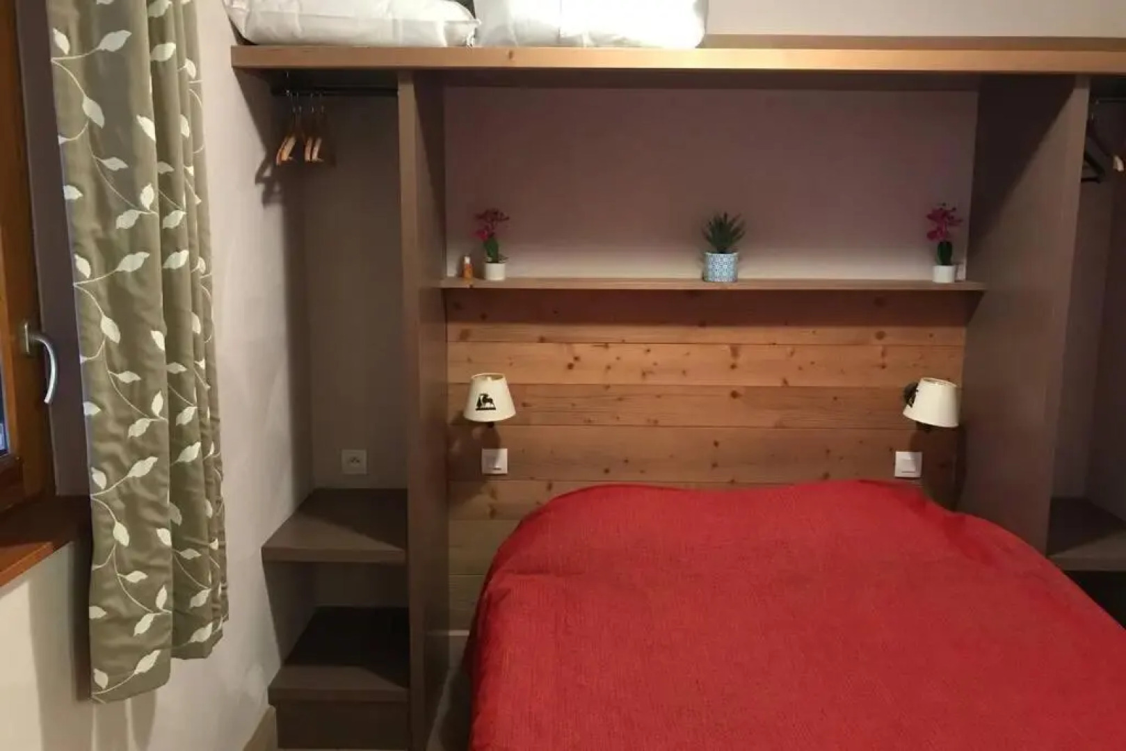 Antarès. duplex 48m2, piscine, sauna, à côté piste