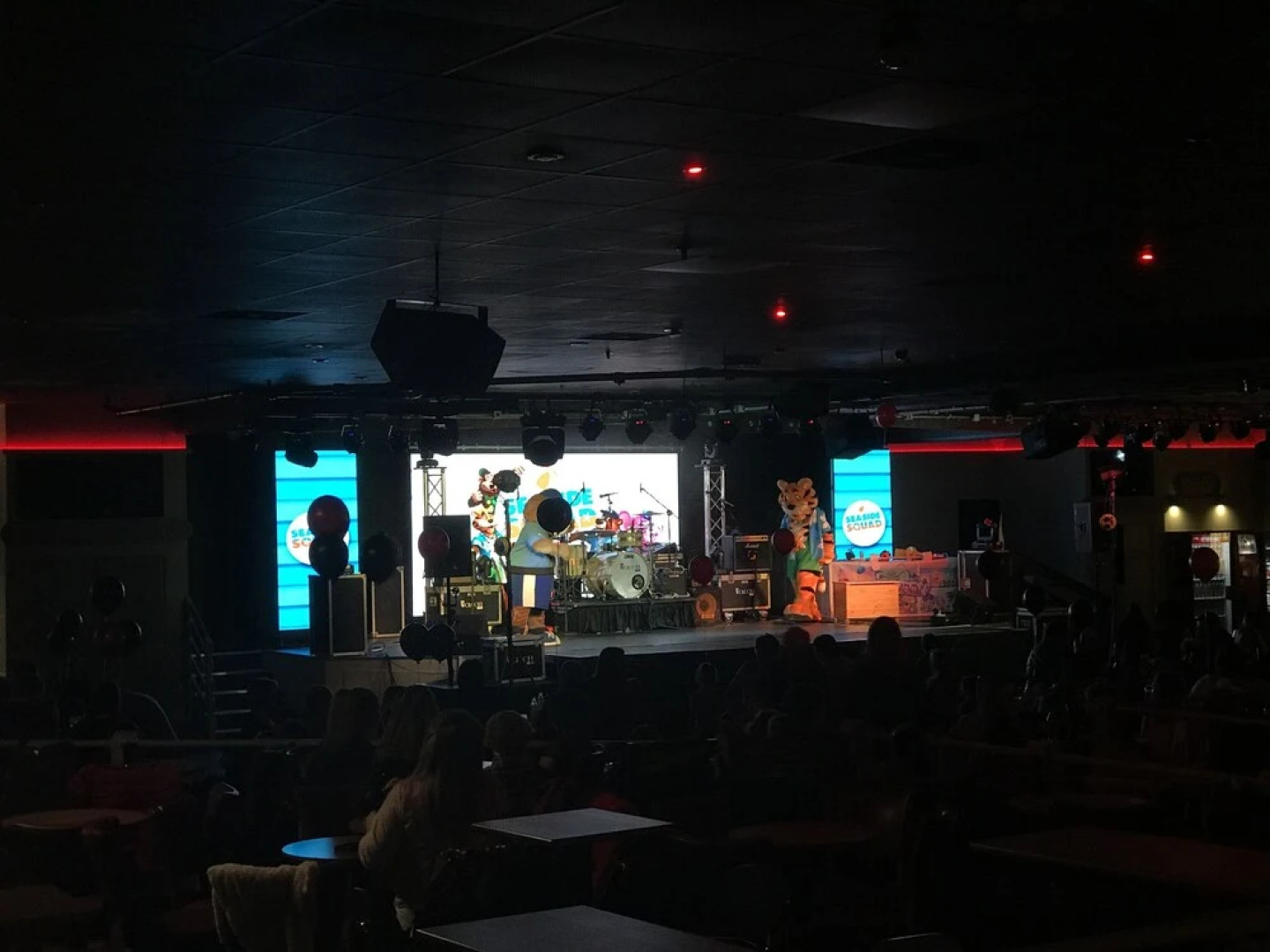 Craig Tara Deluxe Caravan Holidays