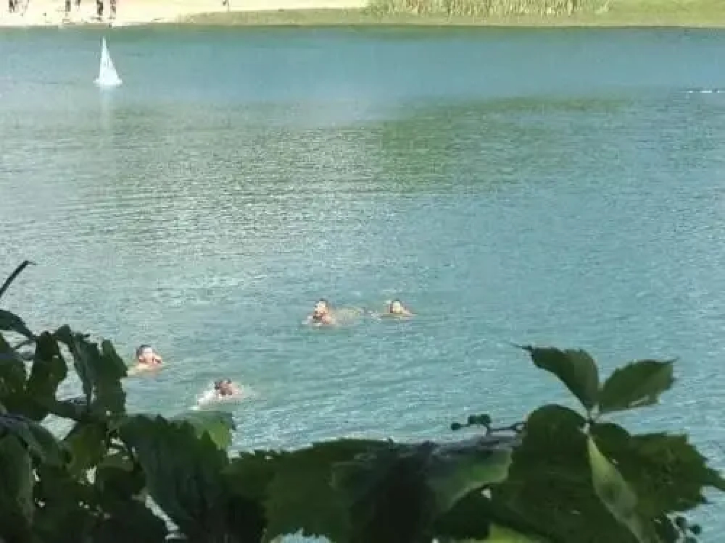 Maison Au Bord Du Lac 4 Personnes
