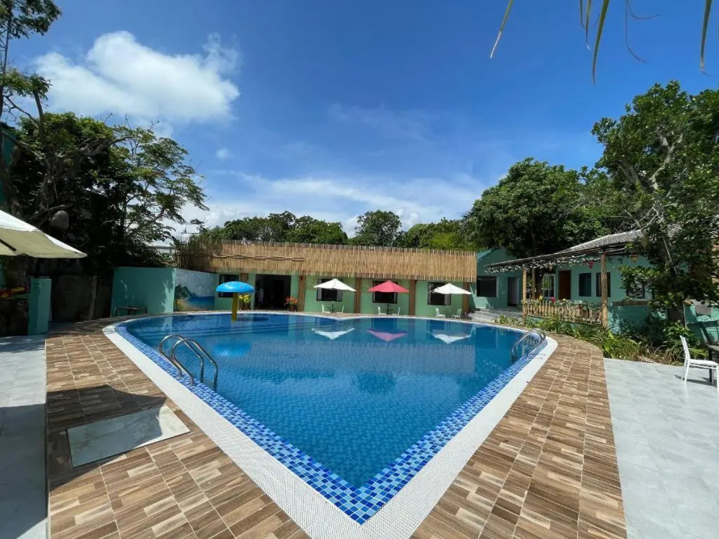 Minh Chau Beach Resort