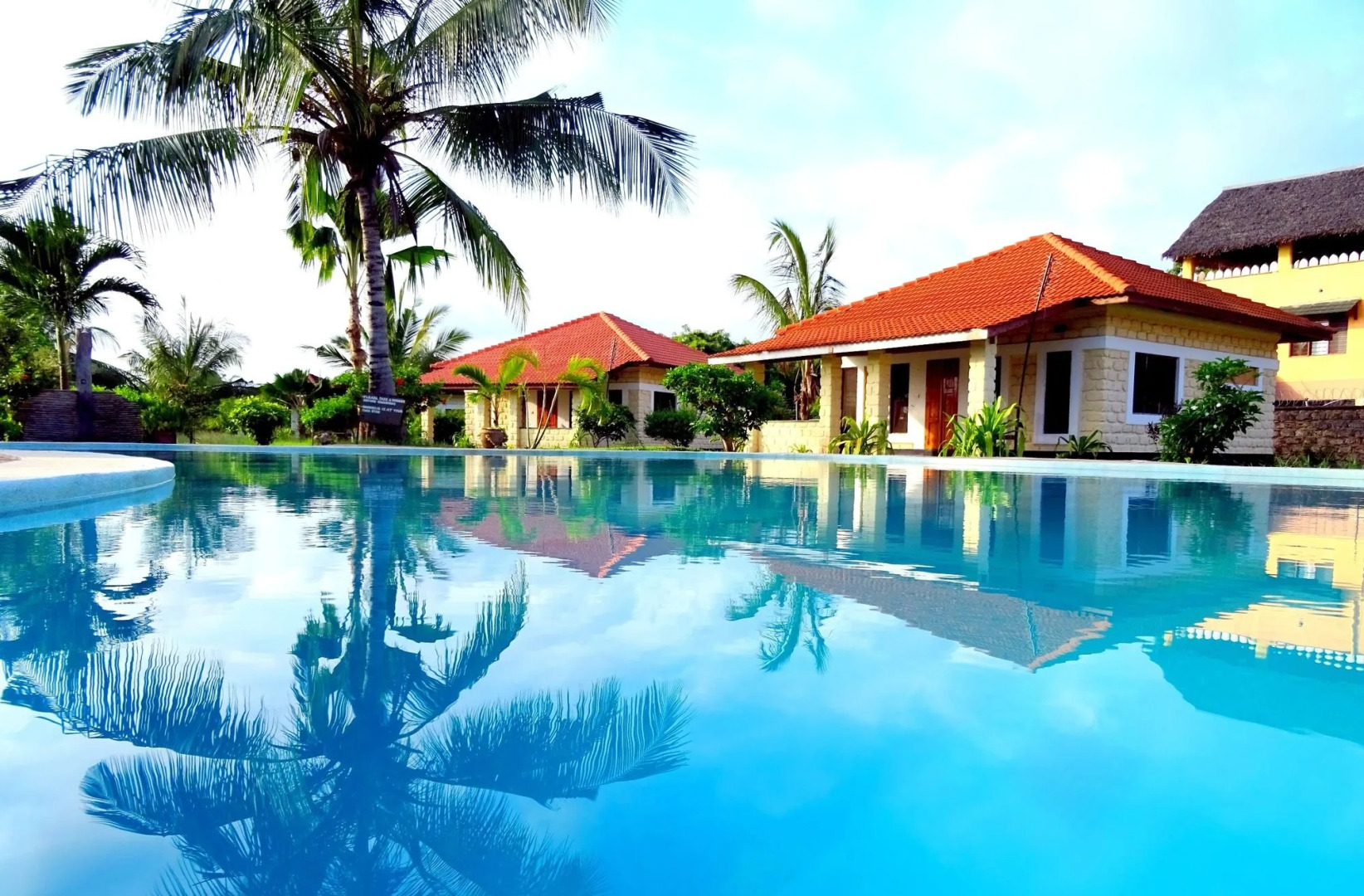 Doric Cottages Diani