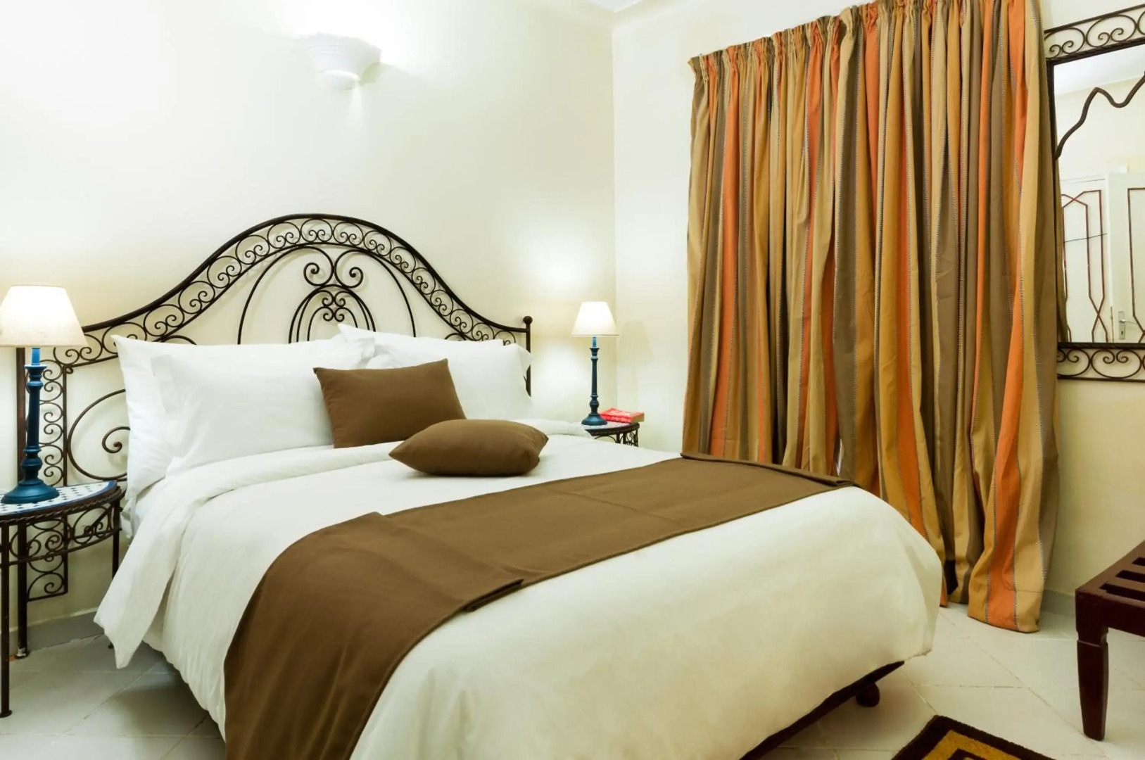 Appart-Hotel EZZAHIA by HMS