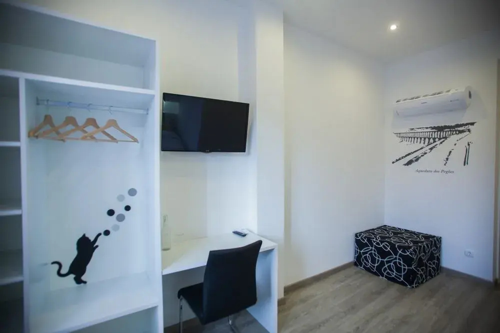 Thomar Story - Guest House