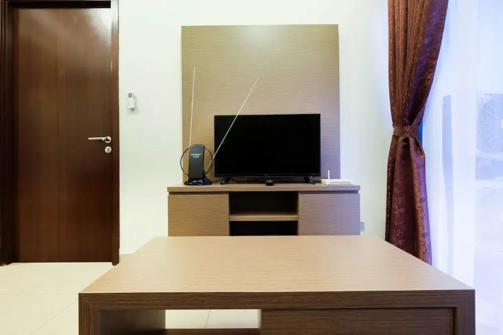 Modern Minimalist 1BR Saveria Apartment near AEON Mall & ICE BSD